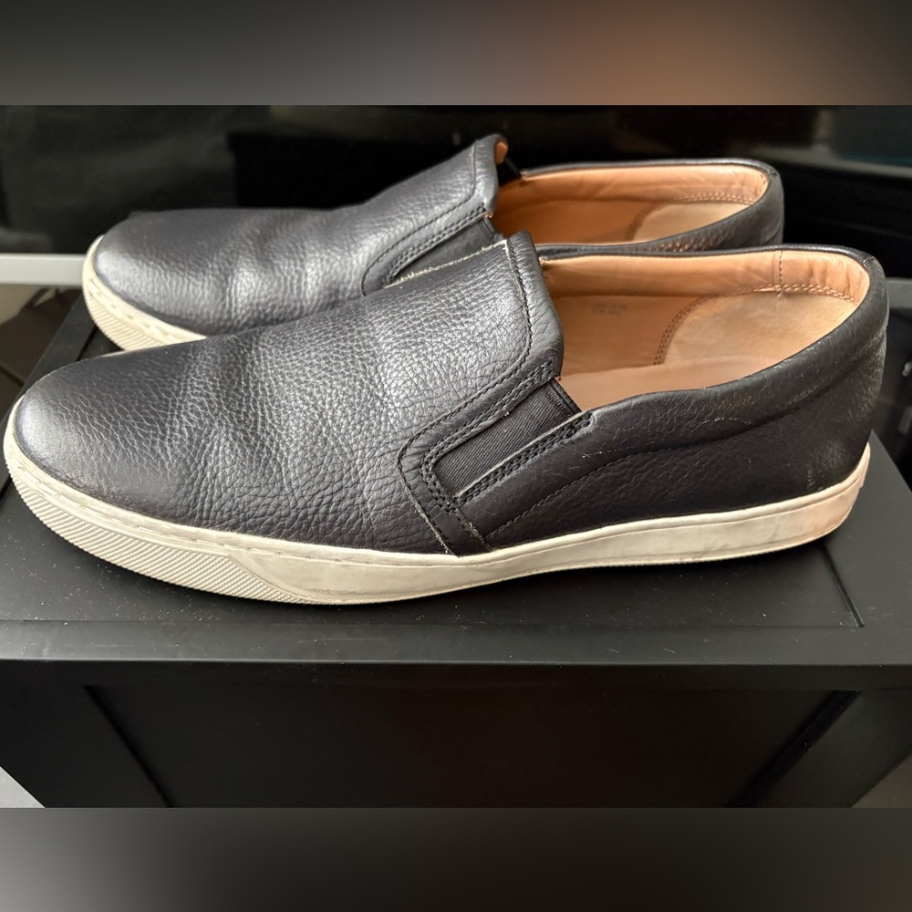Vince Men's Navy Leather Slip-On Shoes